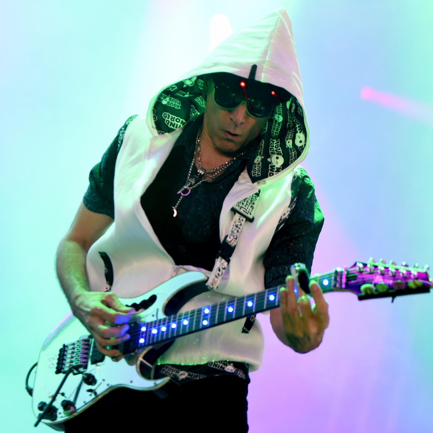 Steve Vai